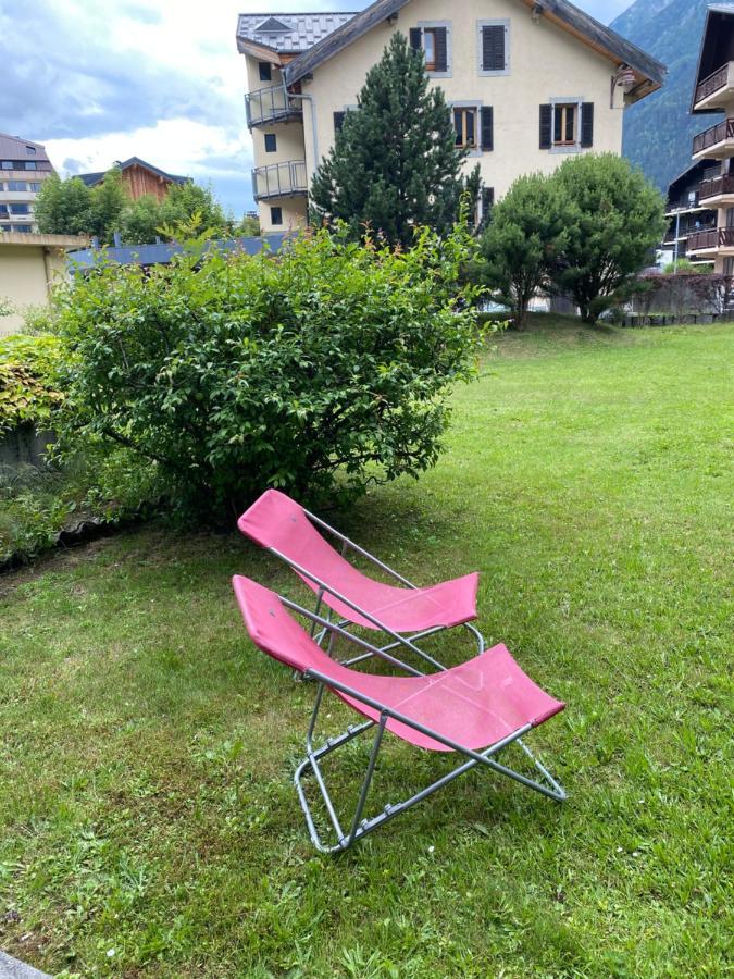 Appartement Style Chalet Avec Grande Terrasse Et Parking Prive Chamonix Esterno foto